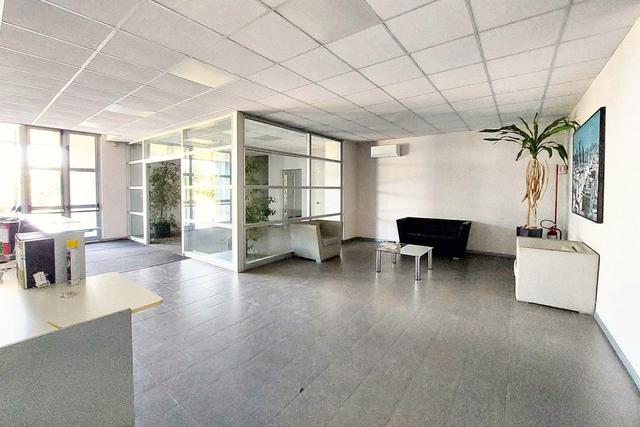 #24247 Edificio artigianale con uffici e cabina elettrica in vendita - foto 6
