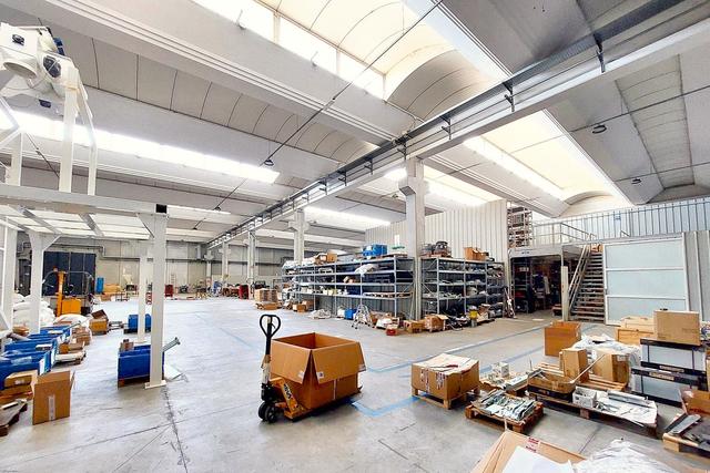 #24247 Edificio artigianale con uffici e cabina elettrica in vendita - foto 9