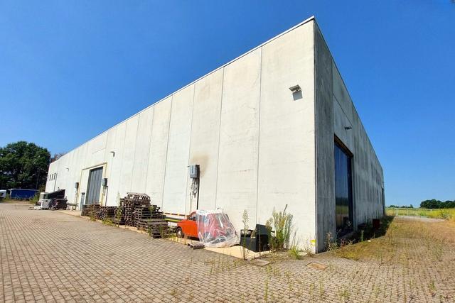 #24247 Edificio artigianale con uffici e cabina elettrica in vendita - foto 11