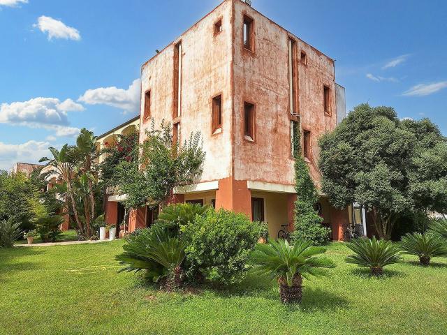 #24323 Hotel con arredi e dotazioni in vendita - foto 6
