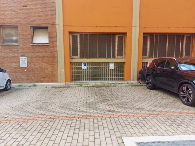 Studi privati in vendita