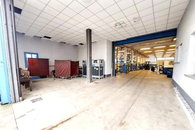 #24550 Capannone artigianale con terreno boschivo in vendita - foto 3