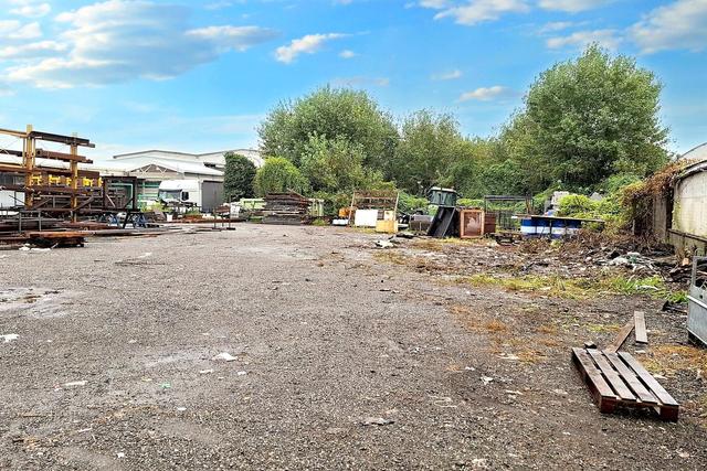 #24550 Capannone artigianale con terreno boschivo in vendita - foto 16