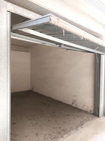 Garage in vendita
