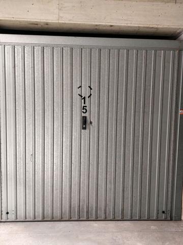 Garage in vendita