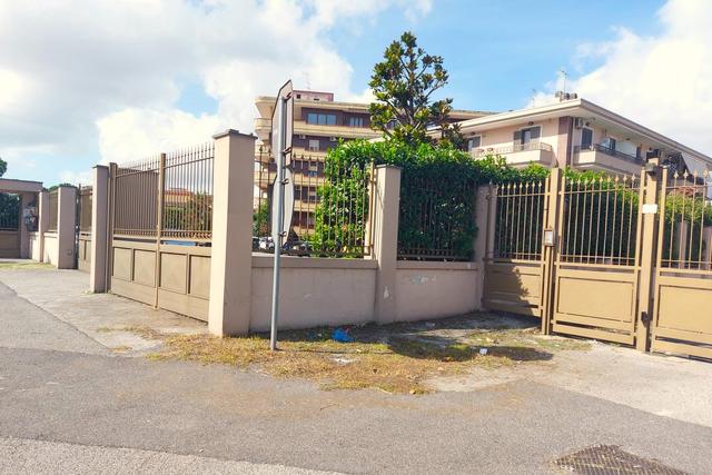 #24734 Frustolo di terreno in zona commerciale in vendita - foto 2