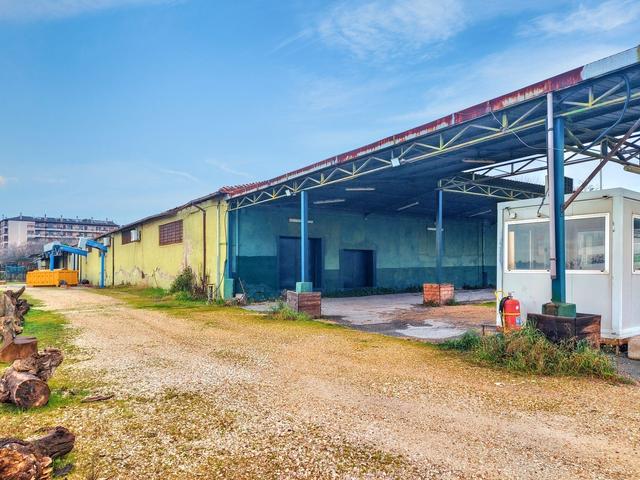 #25123 Capannone con uffici e area pertinenziale in vendita - foto 6