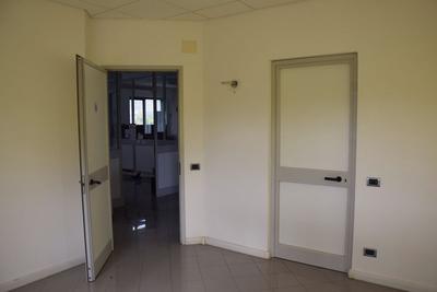 Con servizi in vendita