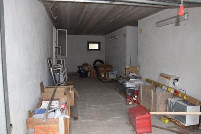 Con servizi in vendita