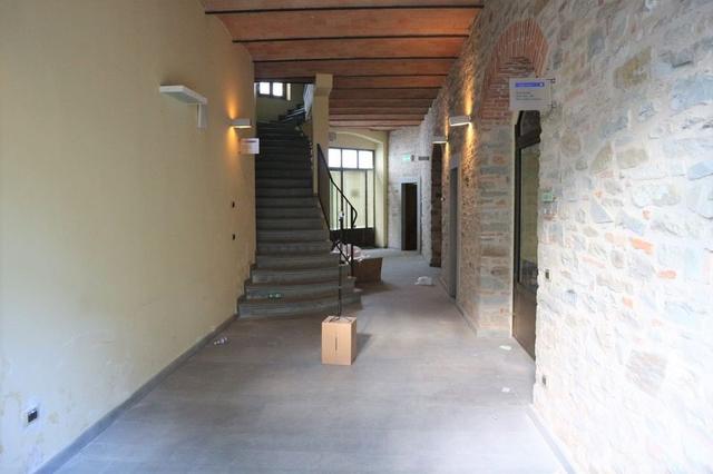 #2978 Palazzo uffici con corte in centro storico in vendita - foto 7