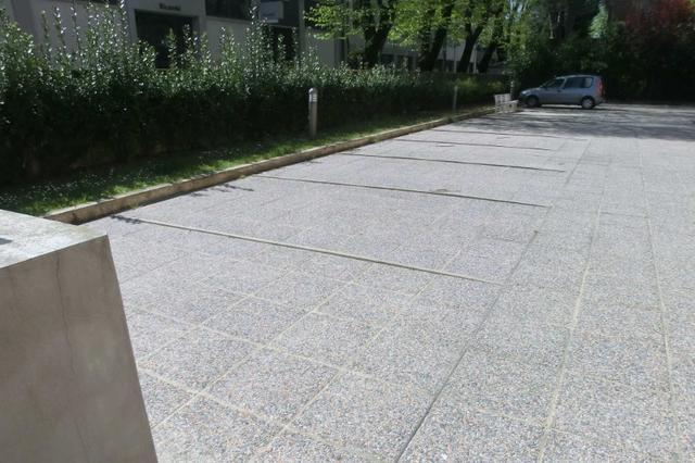 Posti auto in vendita