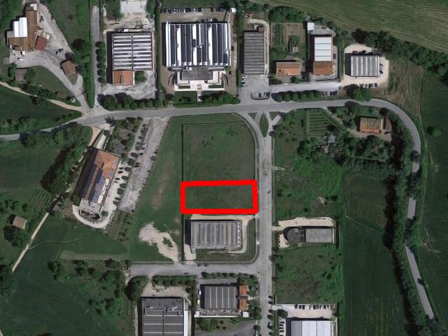 #3550 Terreno edificabile industriale in vendita - foto 1