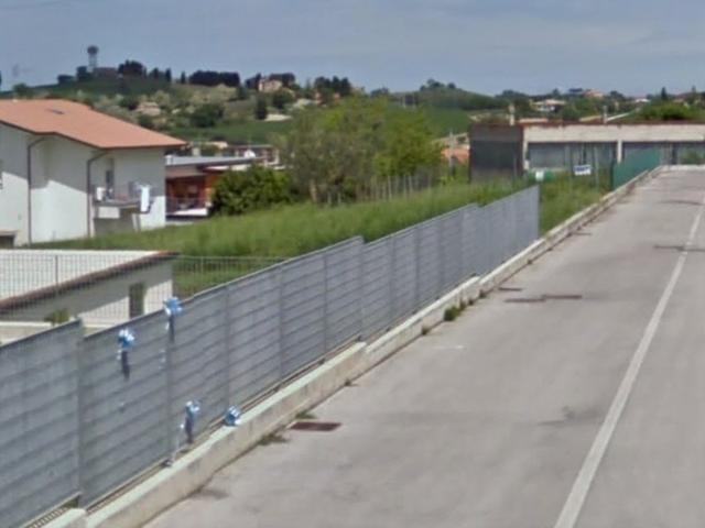 #3566 Area urbana di 1648 mq in comparto produttivo in vendita - foto 3
