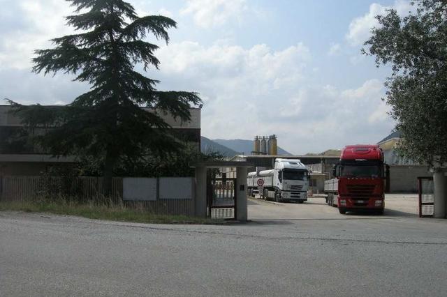 #4736 Porzione di capannone industriale in vendita - foto 2
