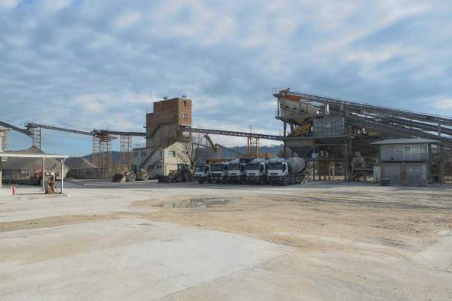#4740 Terreni industriali, agricoli e 100% di quote sociali in vendita - foto 8