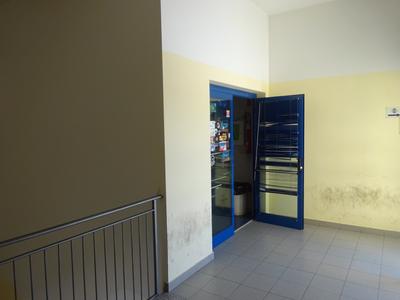 Laboratori in vendita