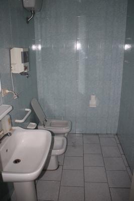 Con servizi in vendita