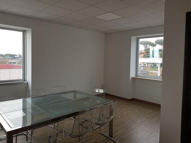 #6829 Uffici con appartamento più showroom in vendita - foto 3