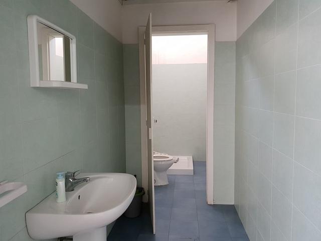 #7133 Laboratorio con deposito e porzione di piazzale in vendita - foto 5