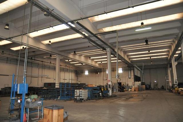 #7267 Stabilimento industriale con uffici e casa custode in vendita - foto 4