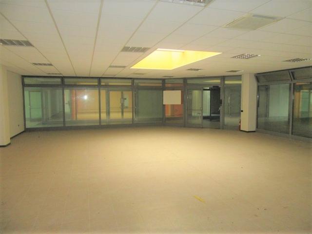 #7428 Laboratorio artigianale in complesso commerciale (Sub 43) in vendita - foto 4
