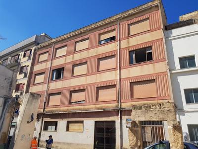 Palazzi in vendita