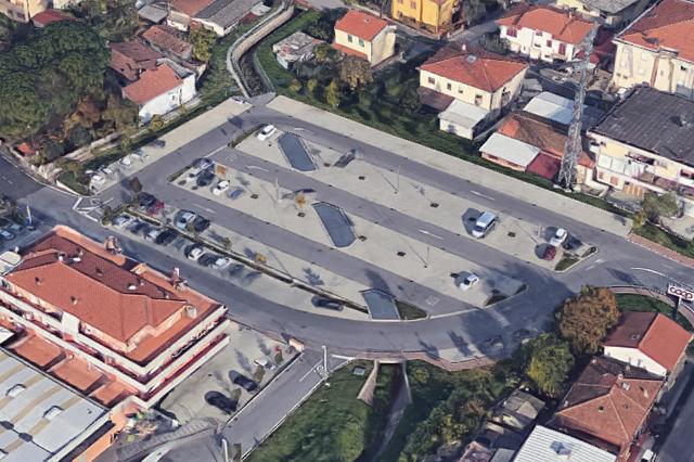 #7933 Terreno di 2295 mq con potenzialità edificatoria in vendita - foto 5