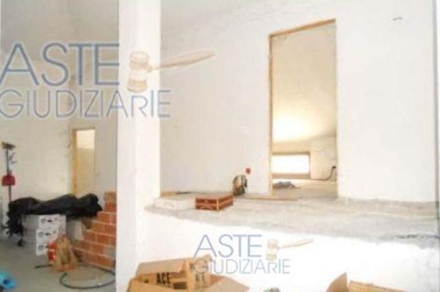 #8031 Magazzino al piano terzo in vendita - foto 3
