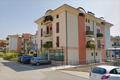Pertinenze in vendita