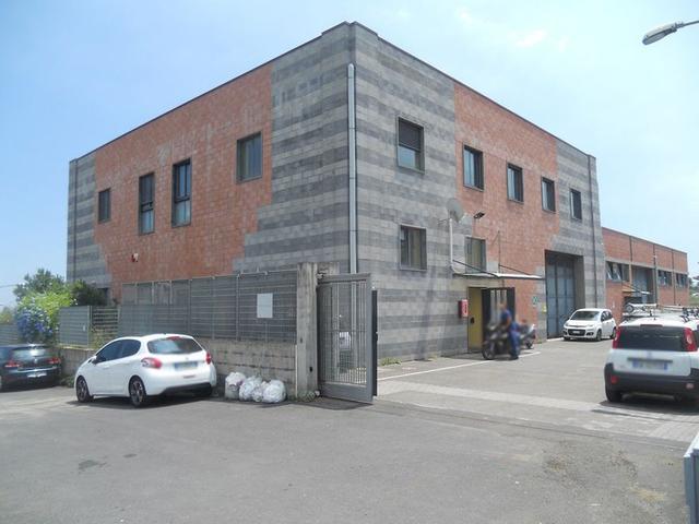 Con servizi in vendita
