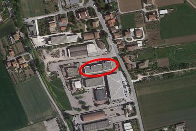 Grandi dimensioni in vendita