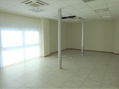 Grandi dimensioni in vendita