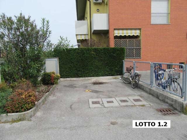 #8550 Raccolta di offerte per terreni e aree urbane in vendita - foto 3