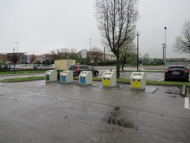 #8555 Area urbana ad uso parcheggio e verde in vendita - foto 5