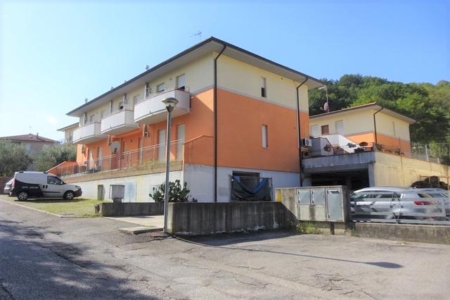 #8606 Area urbana di fronte a palazzina in vendita - foto 5