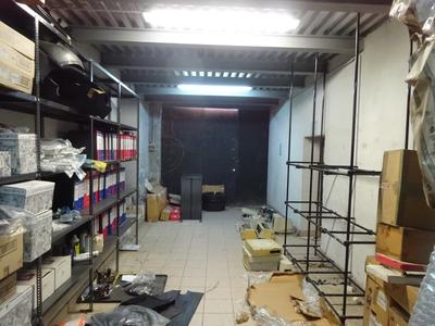 Complessi commerciali in vendita