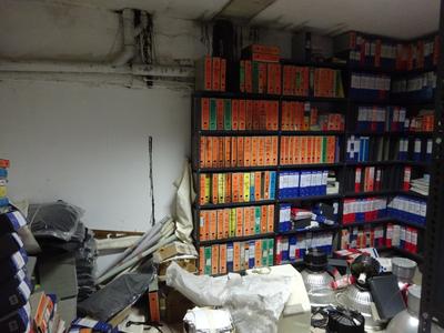 Complessi commerciali in vendita