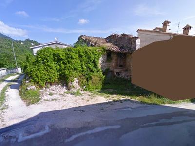 Rustici e casali in vendita