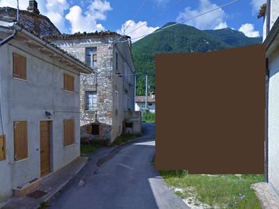 Rustici e casali in vendita
