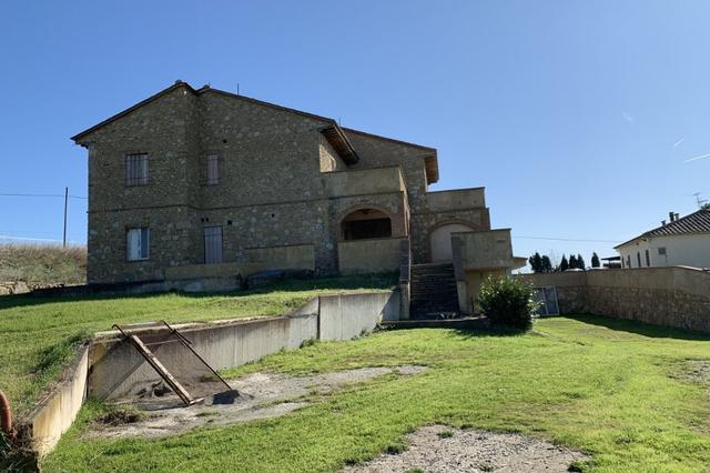 Rustici e casali in vendita