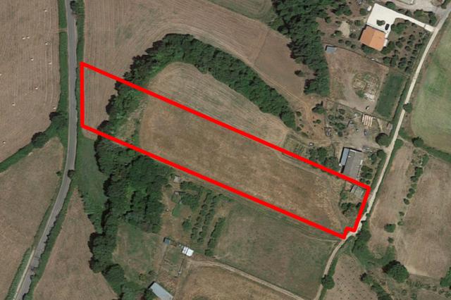 #9286 Deposito e terreni agricoli in vendita - foto 1