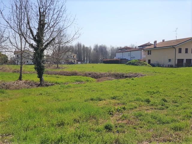 #9980 Terreno da lottizzare di 1.858 mq in vendita - foto 2