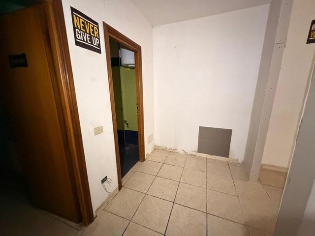Grandi dimensioni in vendita