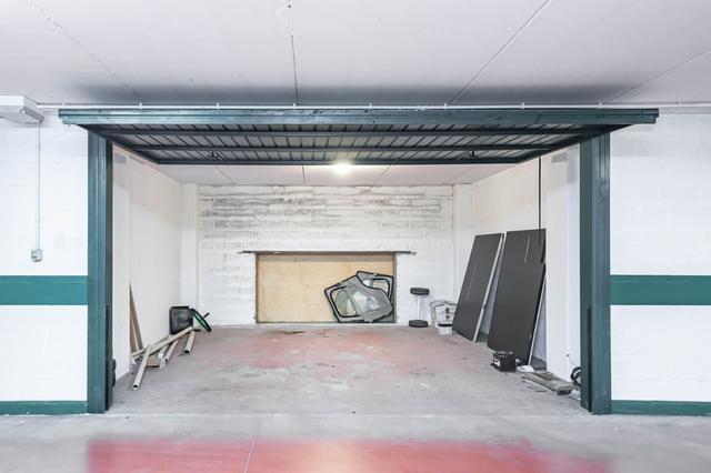 Garage in vendita