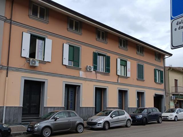 #24010 Complesso direzionale ad Alvignano in vendita - foto 1