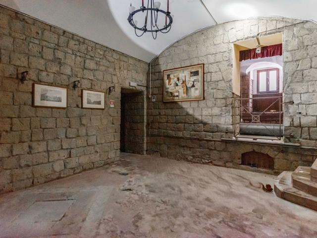 #2537503 Locale commerciale per ristorazione in zona centrale di Napoli in vendita - foto 20