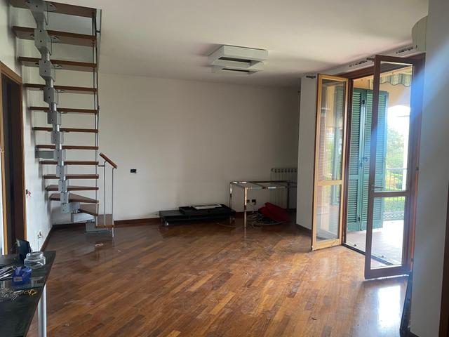 #2640009 Ufficio con cantina in edificio residenziale in vendita - foto 2