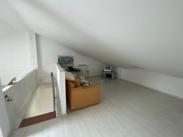 #2640009 Ufficio con cantina in edificio residenziale in vendita - foto 7