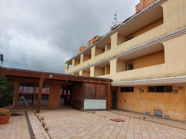 #12269 Albergo con piscina e pertinenze in vendita - foto 123