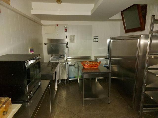 #12269 Albergo con piscina e pertinenze in vendita - foto 177